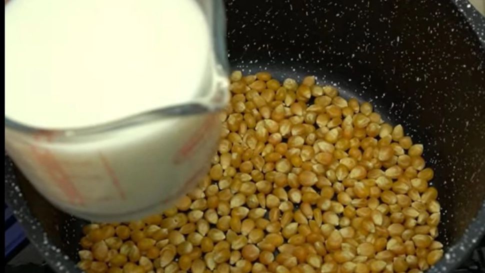 Popcorn cu lapte
