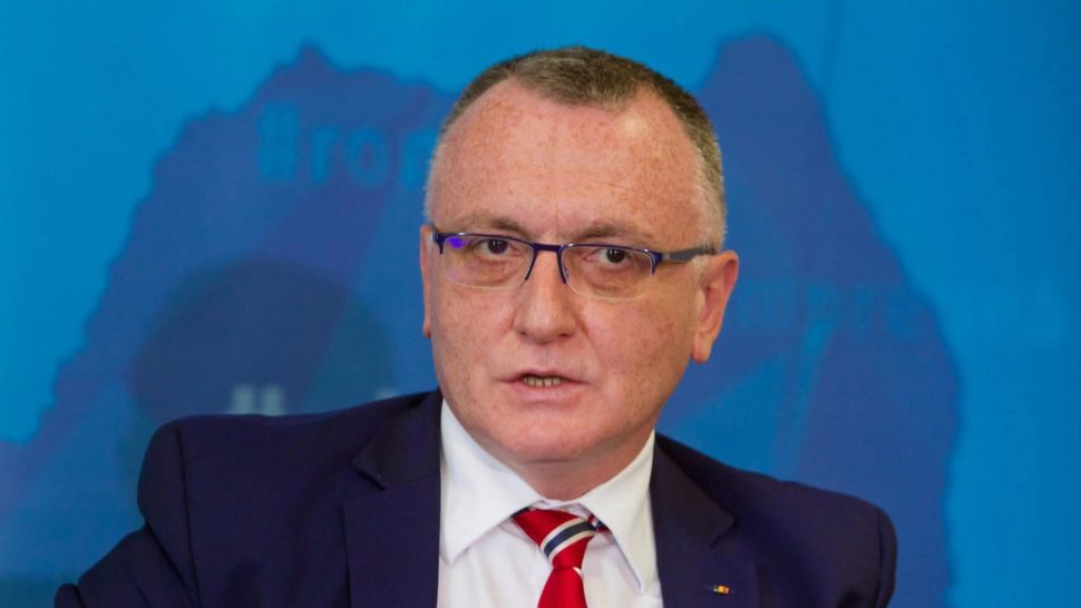Ministrul Educației - Sorin Câmpeanu