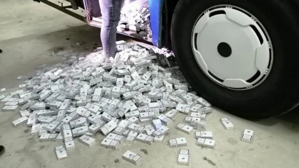 Contrabandiștii de țigări se adaptează la realitățile zilei. Foto/Poliție 