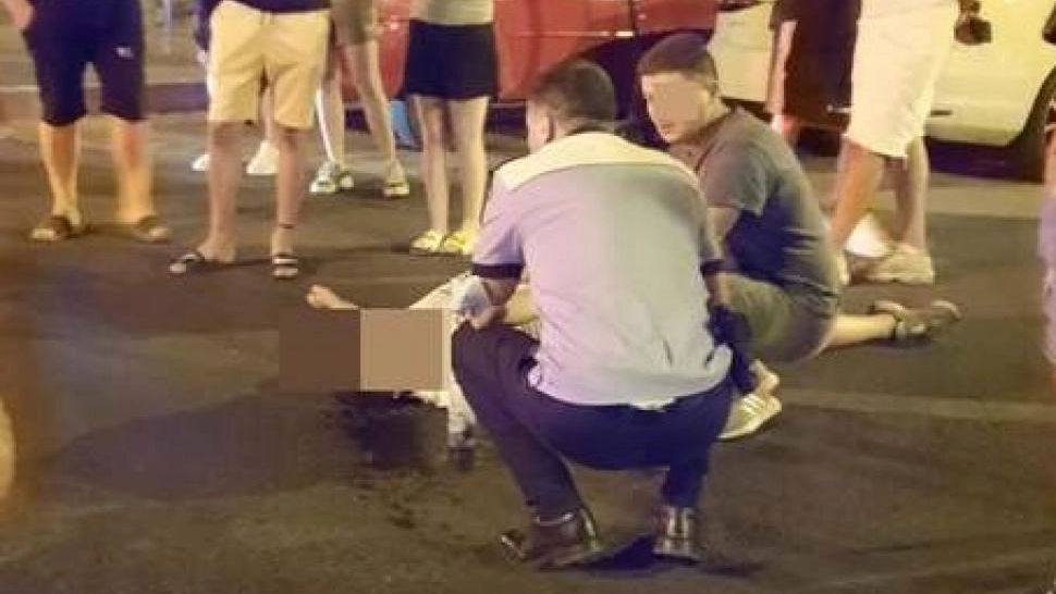 Un tânăr a murit, după ce a căzut de pe trotineta electrică
