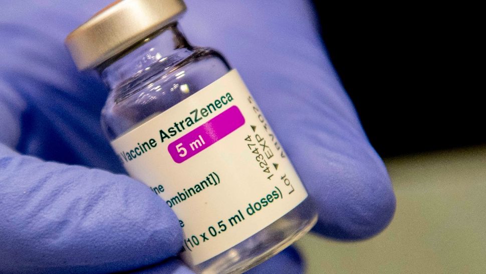 Ce efecte adverse are vaccinul anti-Covid de la Astra Zeneca / Foto: Profi Media
