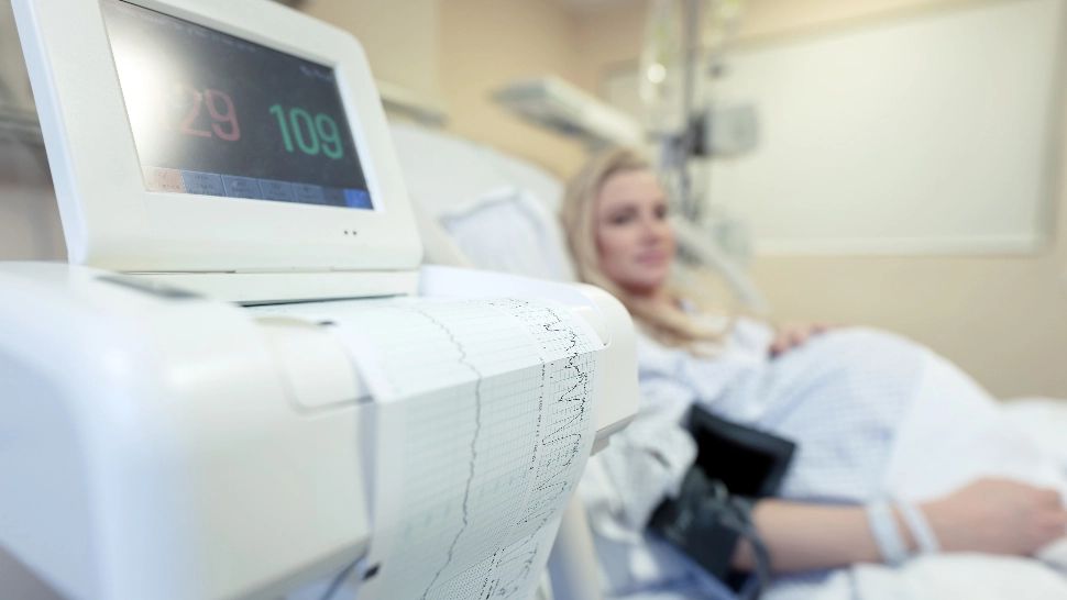 Gravidă cu Covid salvată de medici. Foto/Profimedia