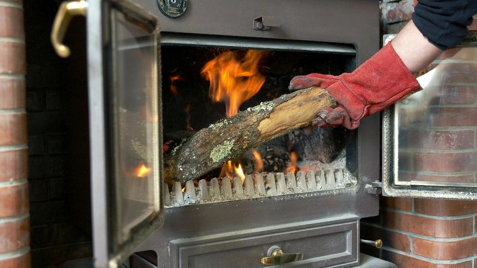 TVA de 5% pentru lemnele de foc. Foto/Profimedia