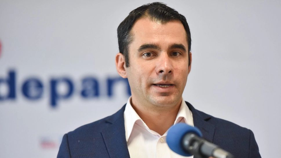 Ștefan Pălărie, senator USRPLUS. Foto/Facebook