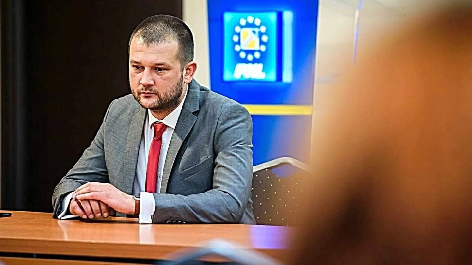 Bogdan Bola denunță criza guvernamentală. Foto/Facebook