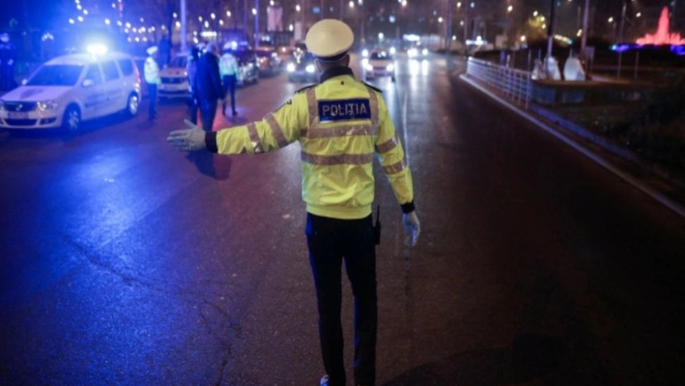 Tot mai mulți specialiști cer carantina. Foto/Inquam