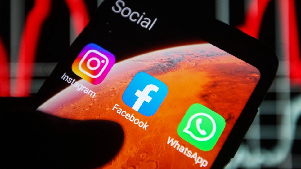 Facebook, Instagram şi WhatsApp au avut din nou probleme / FOTO: Profi Media