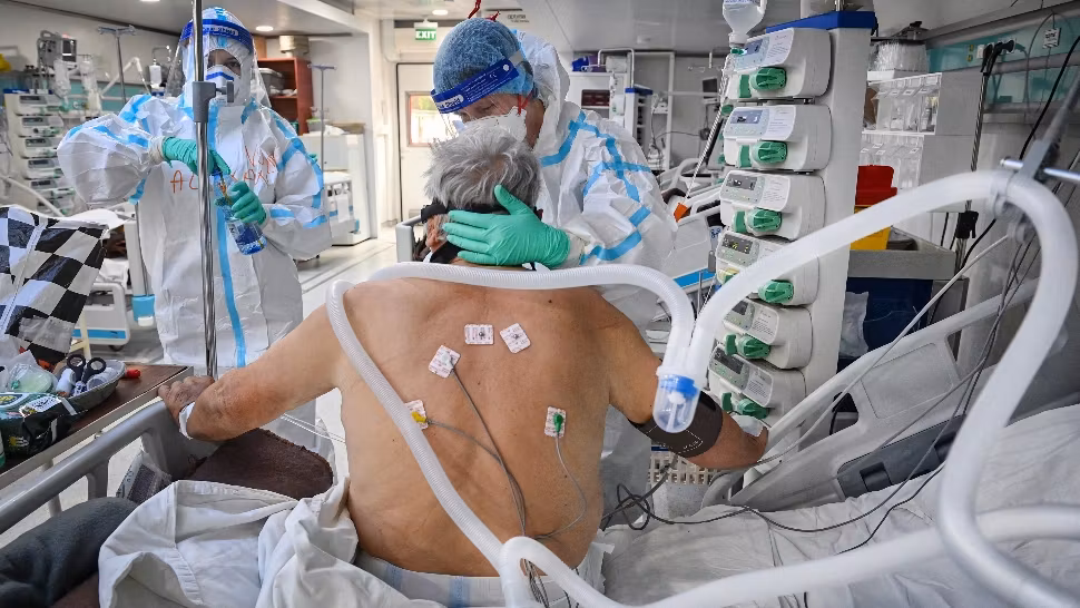 Jurma: Vom avea peste 500.000 de români infectați pe săptămână, în realitate / Foto: Profi Media