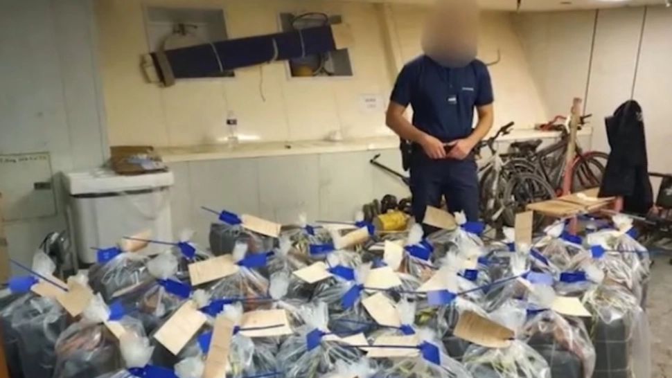 O tonă de cocaină, adusă în Europa de un român
