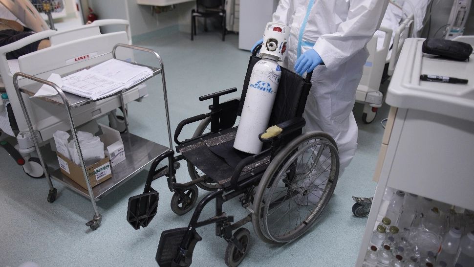 Spital suport Covid, CHETĂ pentru medicamente / Foto: Inquam, Octav Ganea