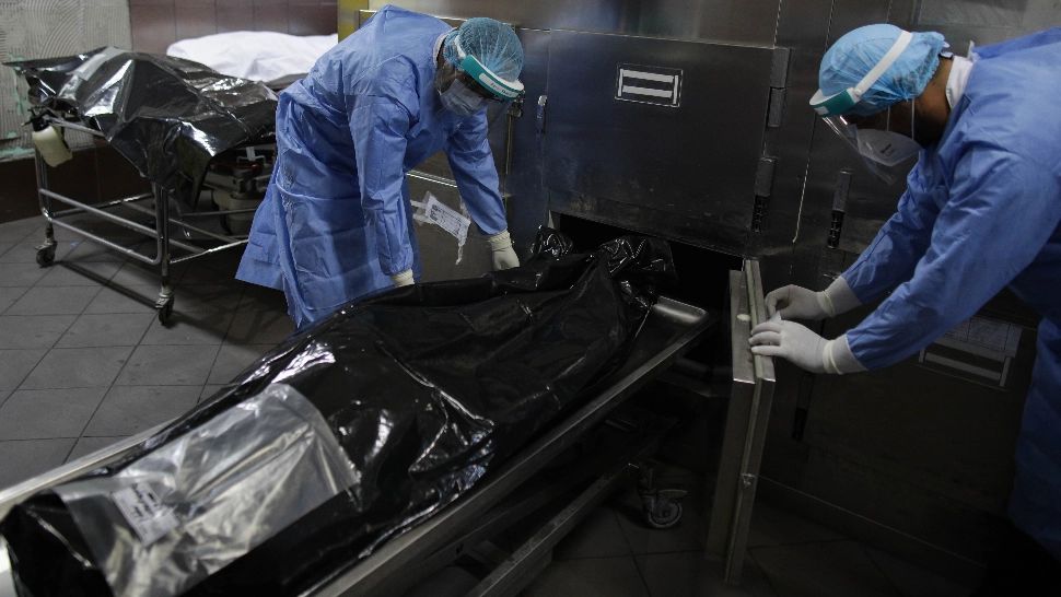 Imagini morgă români răpuși de Covid / Foto: Inquam Photos / Octav Ganea