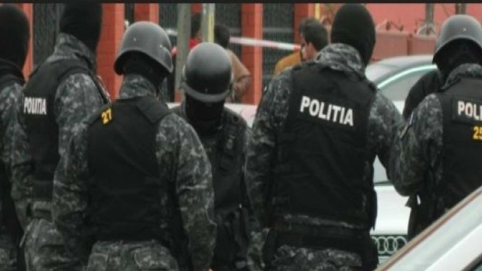 Bărbatul ar fi forțat o tânără sa se prostitueze prin metoda LOVER BOY / FOTO: D.I.I.C.O.T.
