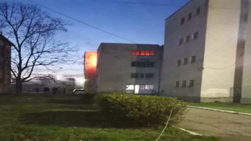 Incendiul s-a produs la căminul unui liceu din Filiași 