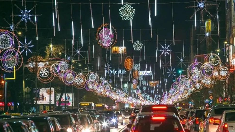 Bucurestiul va fi iluminat de Crăciun si în acest an FOTO: PROFIMEDIA IMAGES