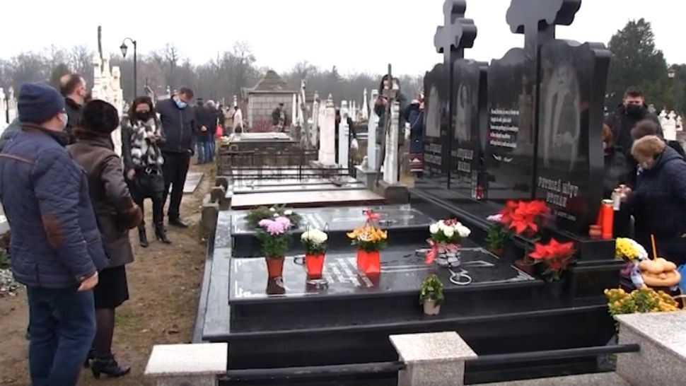 Parastas de 40 de zile de la moartea lui Petrică Mîțu Stoian / Captură video