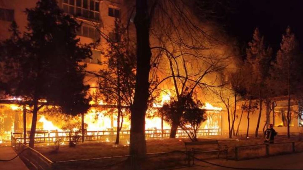 Incendiu Onești FOTO: ISU BACAU 