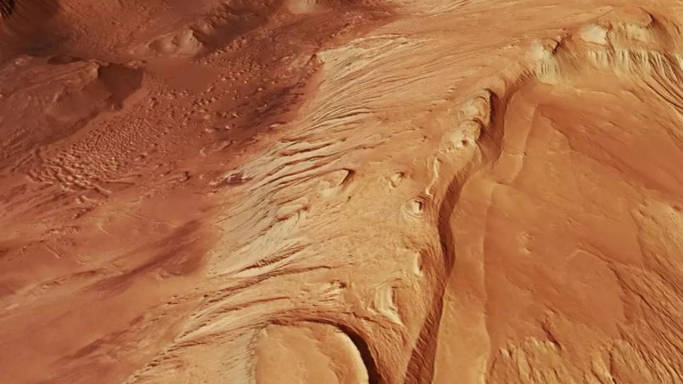 Canionul marțian sub care se presupune ca este apa FOTO:NASA