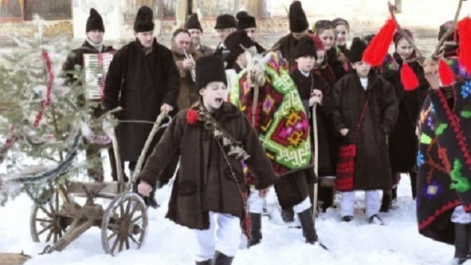 Ceată de colindători