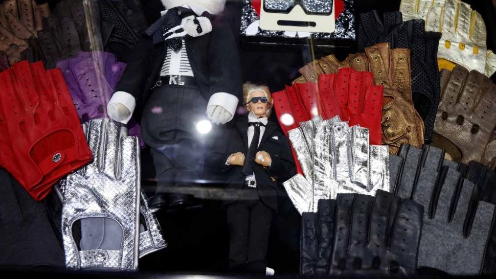 Obiectele lui Karl Lagerfeld FOTO: 