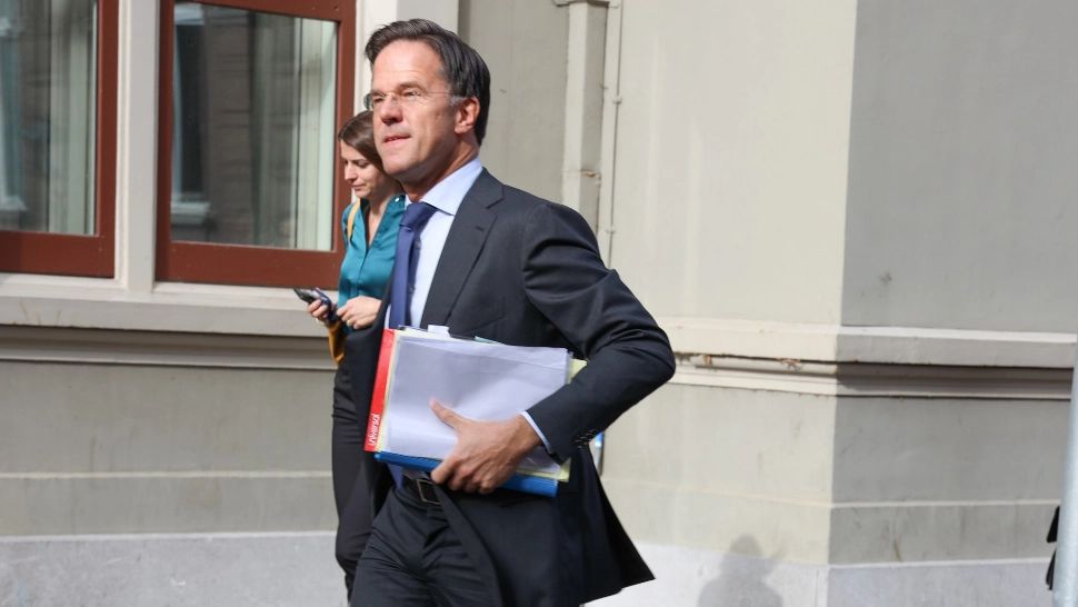 Premierul Olandei anunță noi restricții. Foto/Profimedia