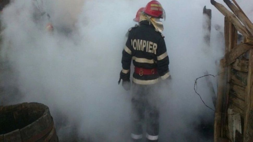 Intervenție pompieri incendiu