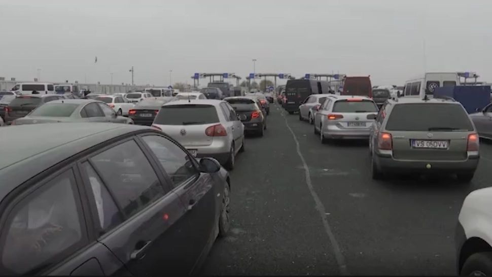 Coadă vamă / Captură video