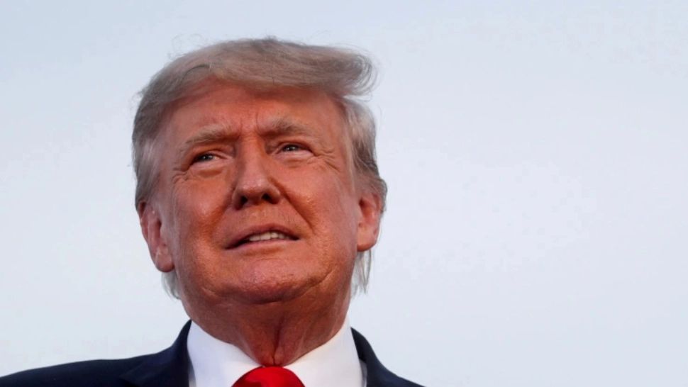 Donald Trump și-a lansat propria rețea de socializare! Cine o poate utiliza 