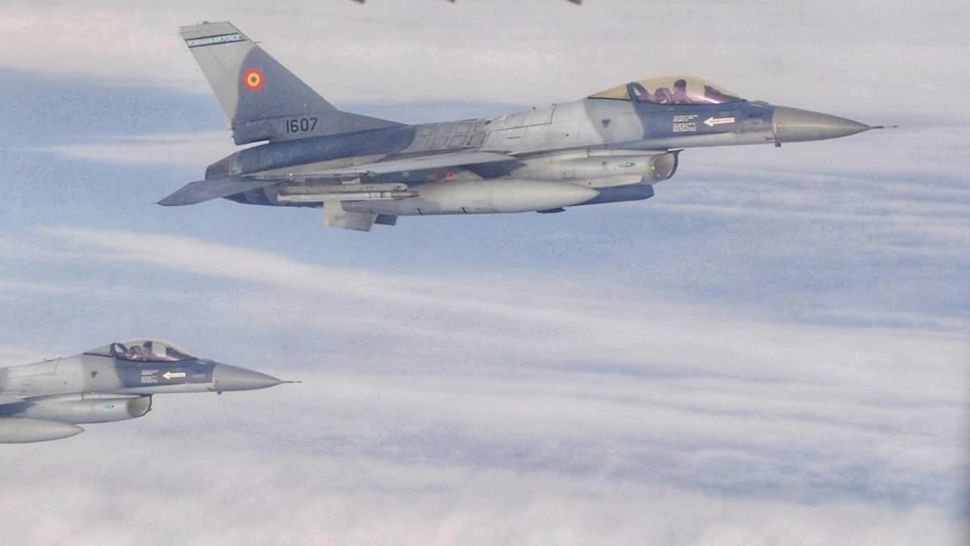 Avion militar / Facebook Forțele Aeriene Române