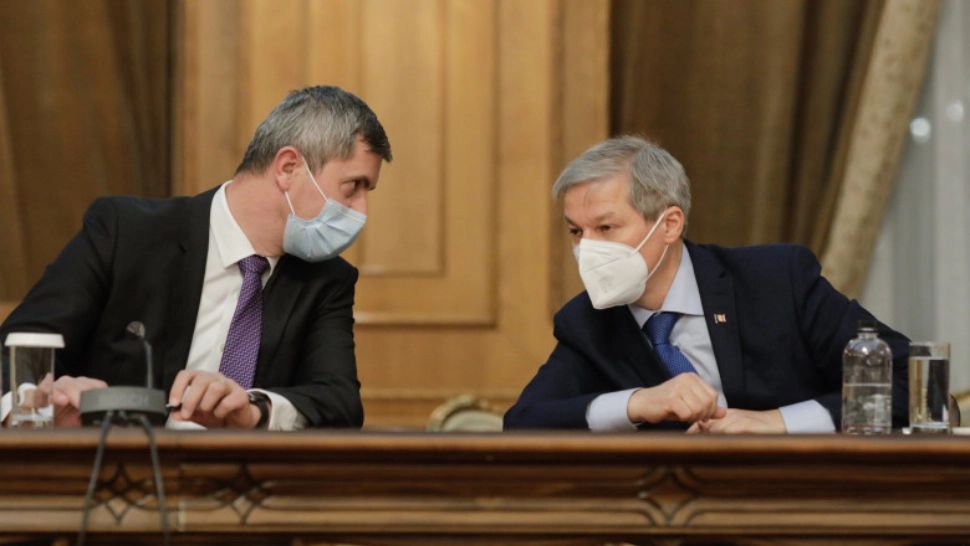 Dan Barna și Dacian Cioloș (Inquam)