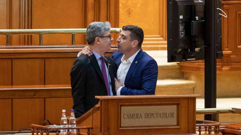 Confruntarea dintre Virgil Popescu și George Simion. (Inquam/Octav Ganea)