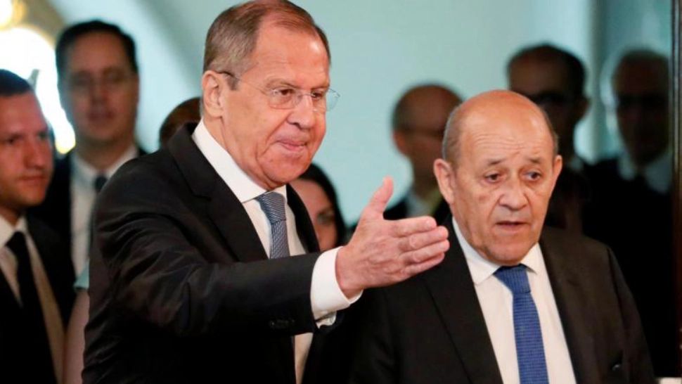 Jean Yves Le Drian si Serghei Lavrov FOTO: Profimedia