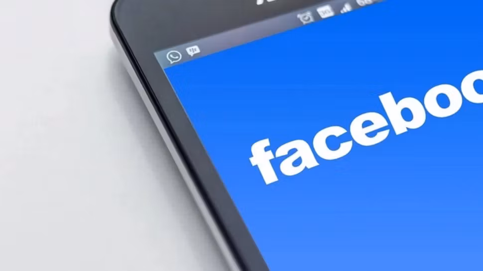 O nouă înșelătorie pe Facebook face mii de VICTIME. Câștiguri rapide, CAPCANE sigure. Ai mare grijă dacă primești ACEST MESAJ