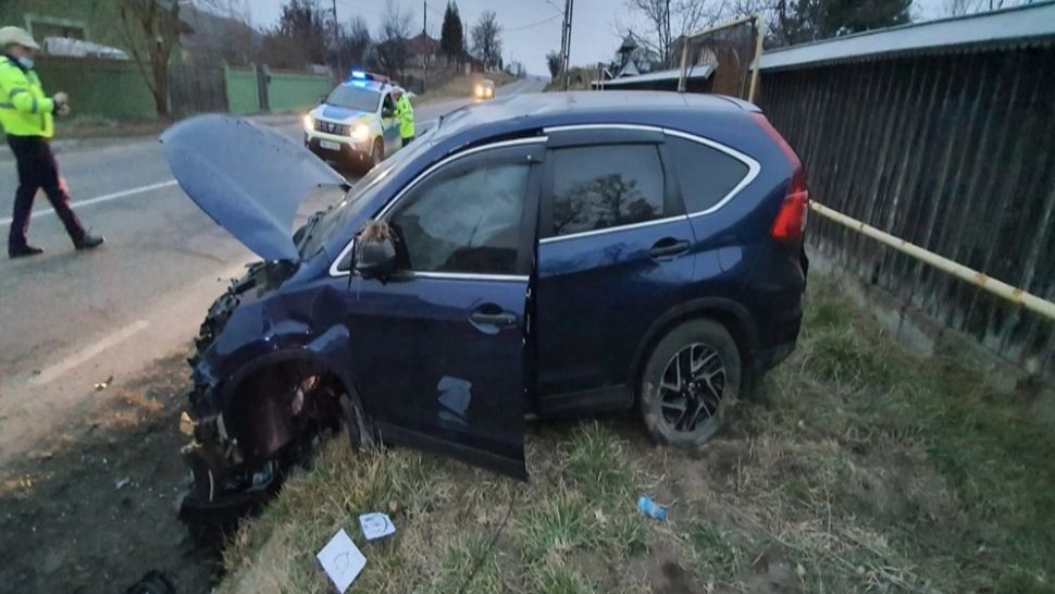 Accident cu ucraineni în Neamț: șase VICTIME - O femeie a avut nevoie de îngrijiri medicale