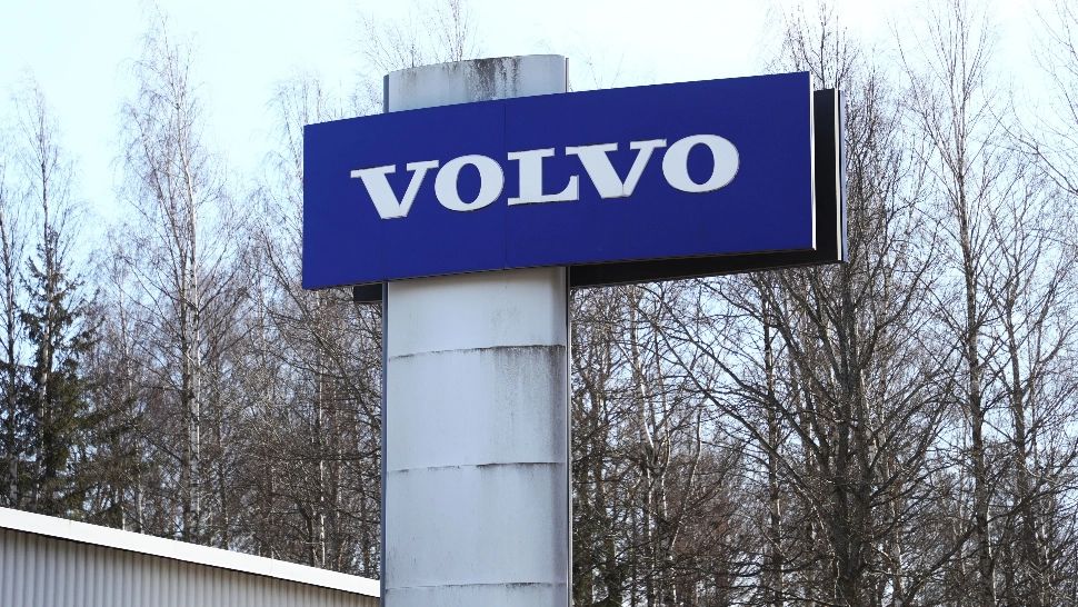 Volvo recheamă peste 40.000 de mașini din cauza riscului de incendiu