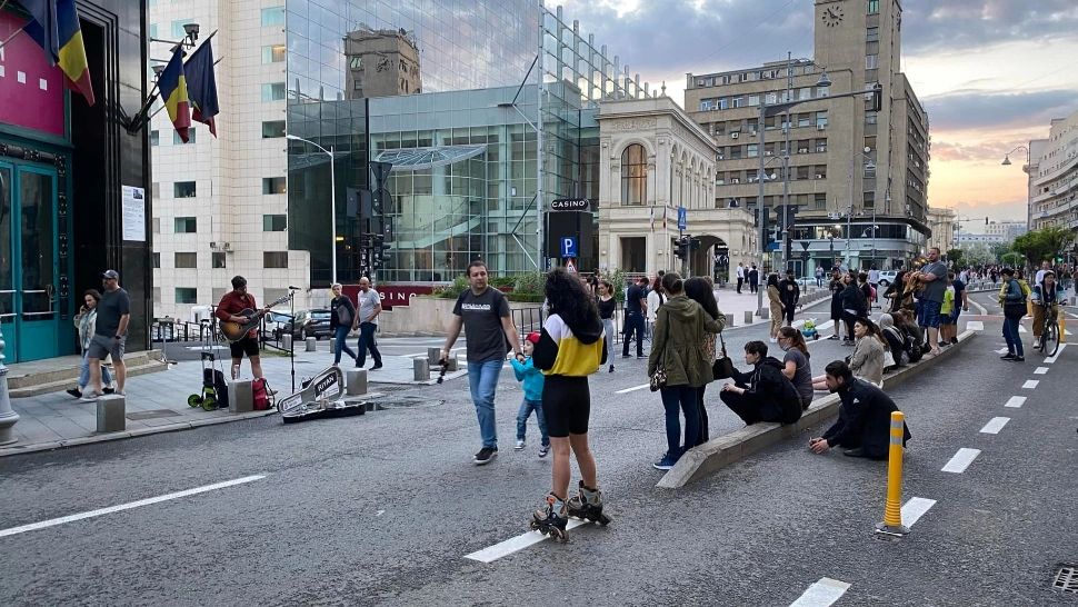 Nicușor Dan anunță că mai multe bulevarde și străzi din București vor deveni din nou zone pietonale
