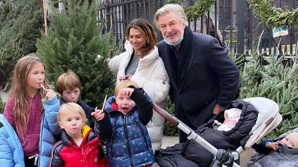 Alec Baldwin va deveni tată pentru a opta oară