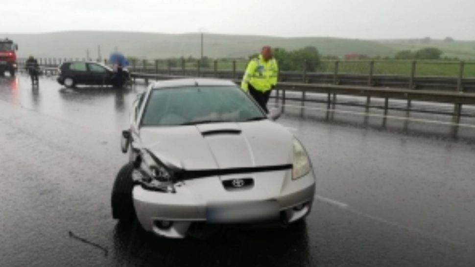 Carambol cu 3 mașini pe autostrada spre Pitești