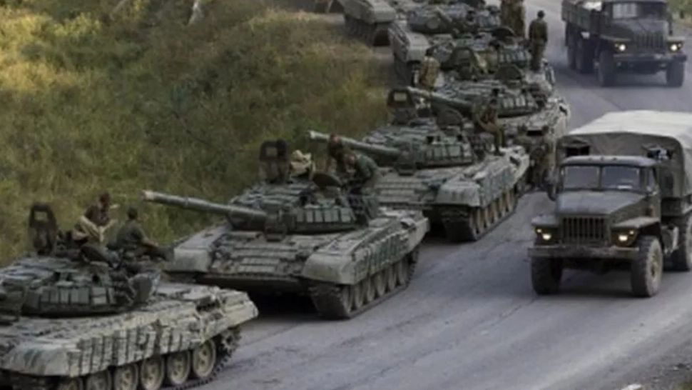 ALERTĂ la Kiev! CONVOIUL uriaș de blindate rusești, la 25 de km - Urmează încercuirea