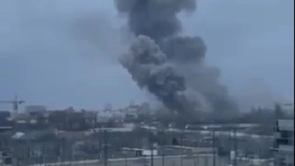 Incendiu la fabrica de avioane Antonov, de lângă Kiev/ Captură video NEXTA