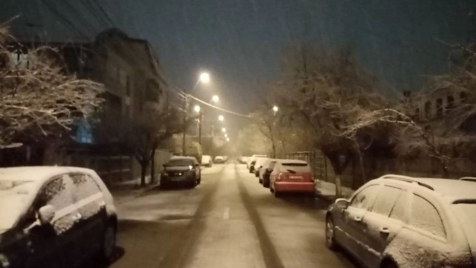 IARNĂ în luna MARTIE. Vremea rece mai ține încă două săptămâni