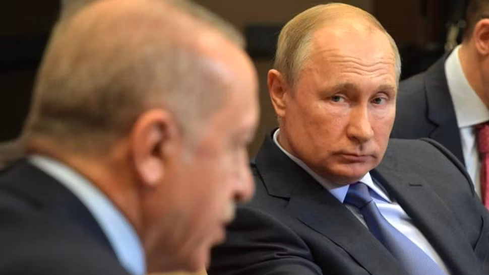 Erdogan a vorbit cu Putin despre întâlnirea cu Zelenski