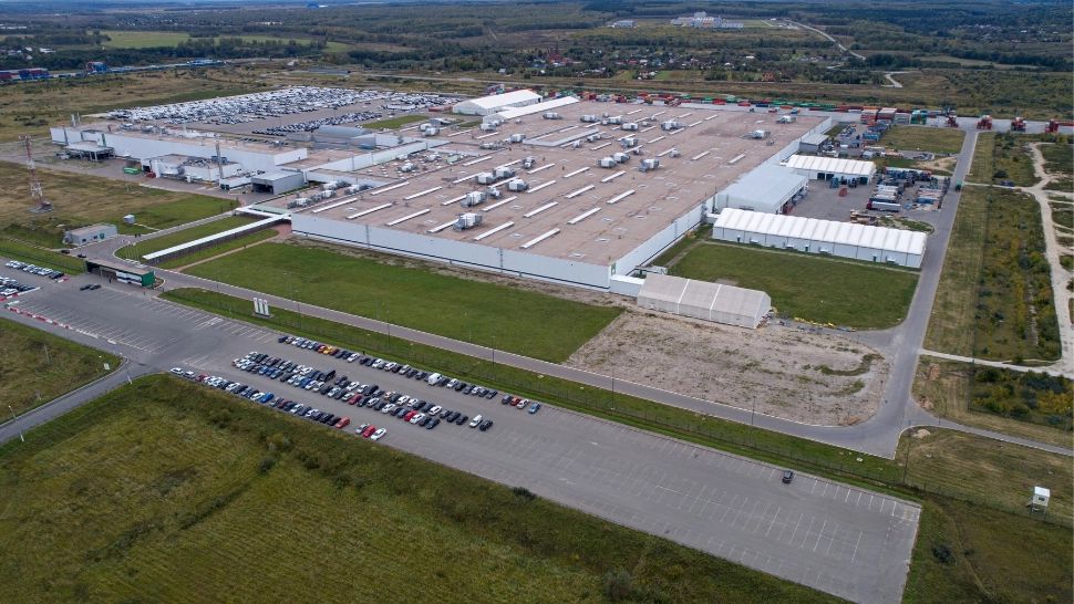 Fabrica Mitsubishi din regiunea Kaluga, Rusia. Foto/Profimedia