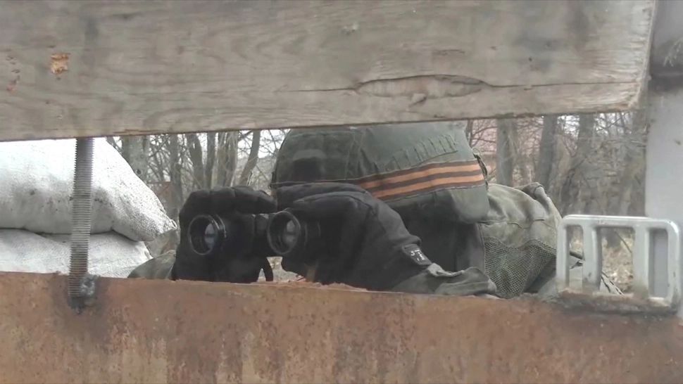 Doi suceveni s-au dus până la Kiev să vadă dacă este sau nu război. Stau nemâncați de 4 zile și dorm în mașină