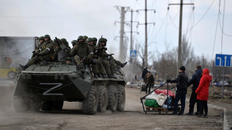 Rușii se repregătesc de ofensivă. Foto/Profimedia