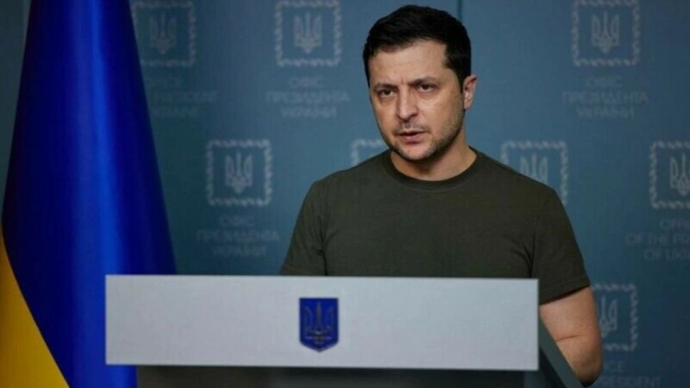 Zelenski, mesaj în toiul nopții: „Nu mă ascund. Şi nu mi-e frică de nimeni” - În Ucraina bombardamentele continuă din toate direcțiile