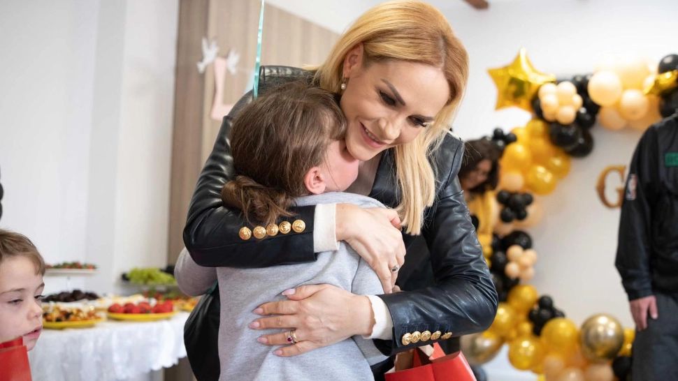 Gabriela Firea, Ministrul Familiei, Tineretului şi Egalităţii de şanse