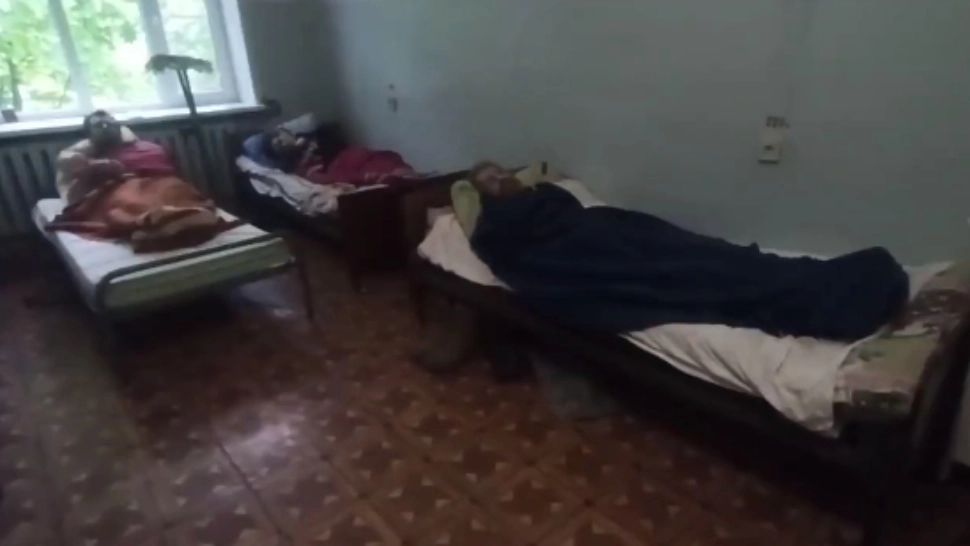 Soldați ucrineni răniți/ Captură foto Twitter World News 24
