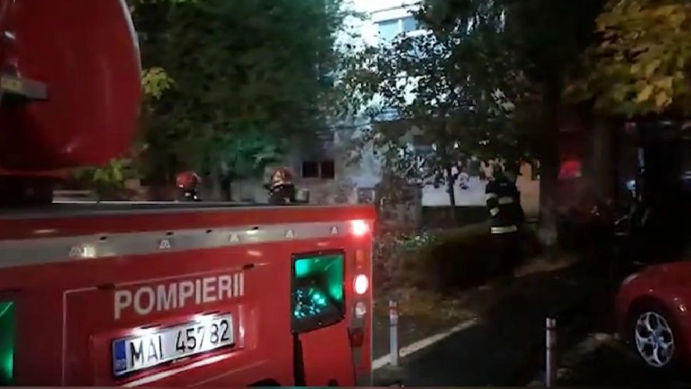 Incendiu bloc Constanța / Captură foto