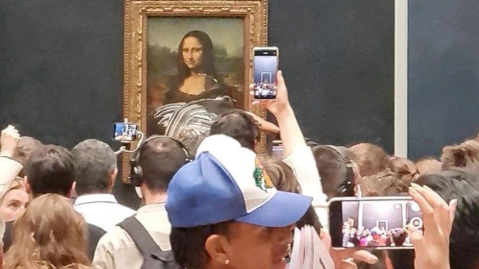 Celebrul tablou „Mona Lisa” al lui Leonardo da Vinci, atacat cu o prăjitură cu cremă - Motivul e incredibil