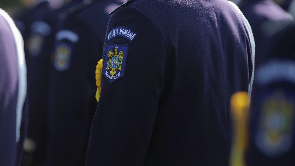 Guvernul a început angajările: 8.000 de posturi la Ministerul de Interne Foto: INQUAM/Octav Ganea